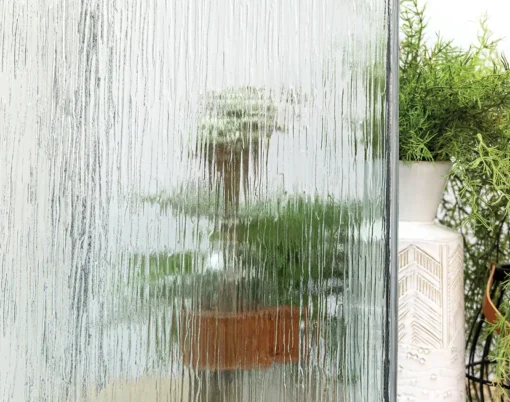 Waterfall privacy glass